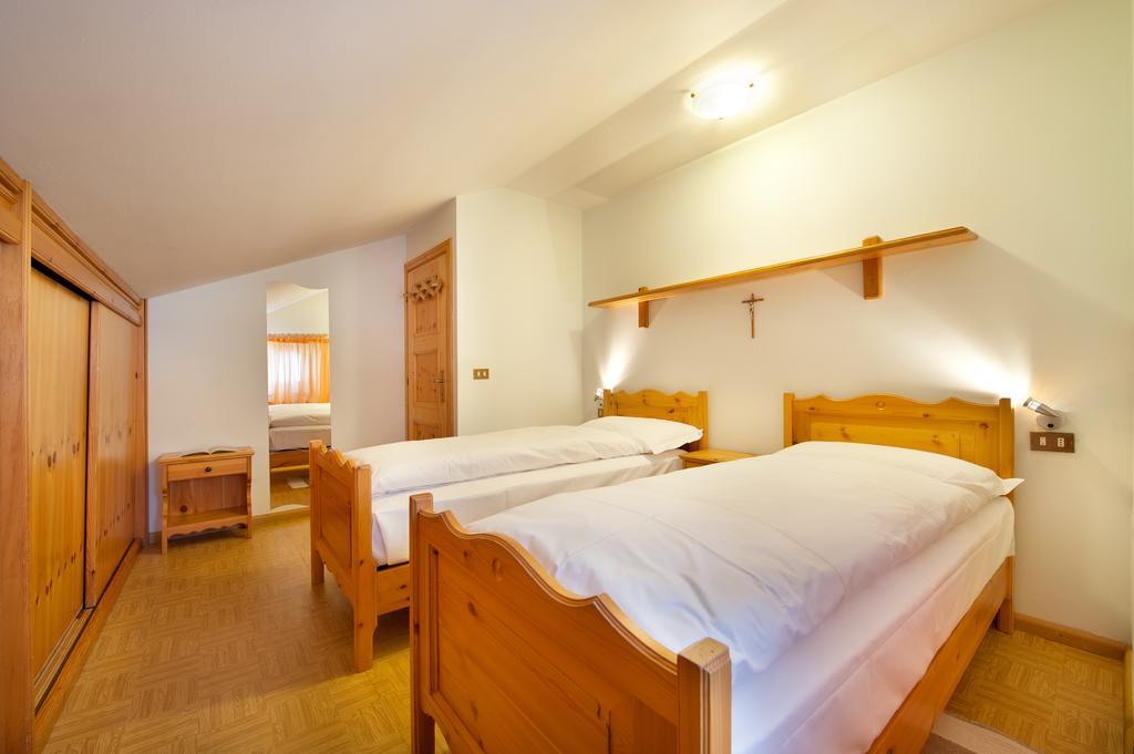 Appartamenti 3000 Livigno Pokoj fotografie